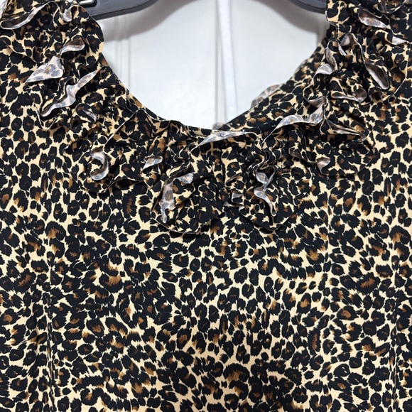 Women’s Leopard Print Maxi Dress - Picture 3 of 5